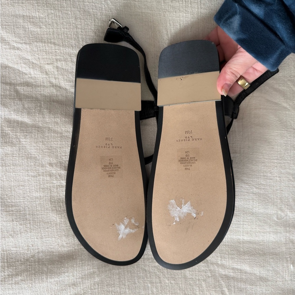 Marc Fisher Gerty Ankle Strap Sandal in Black NWOT - Picture 4 of 4